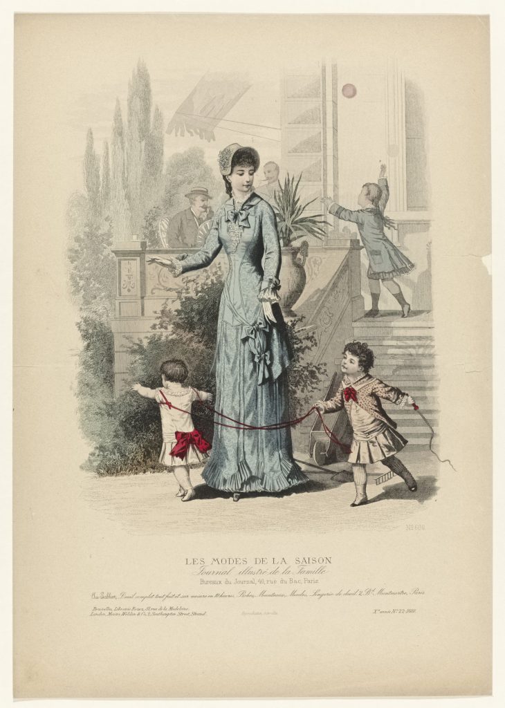 This drawing features a mother in a blue dress standing by her children, by the exterior terasse of a café.